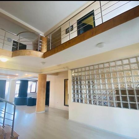 Apartament Central Apartment Constanta Bagian luar foto